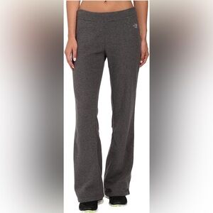 THE NORTH FACE TKA 100 Microfiber Fleece Pants in Graphite Grey